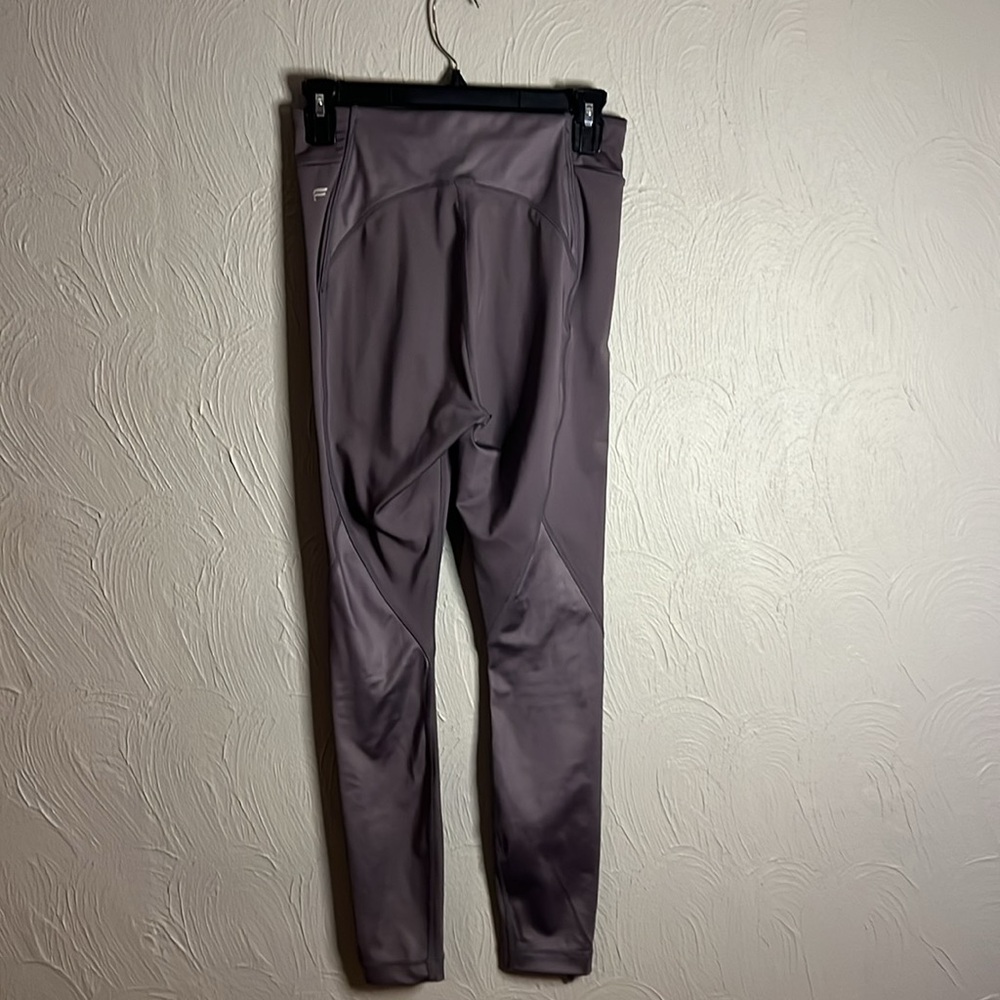 479. Fabletics Bra Top And Legging Set In ~ Size … - image 8